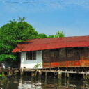 Local life along Chao Phraya River