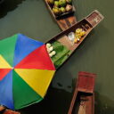 Authentic local life at Tha Kha floating market. Visit it on our private floating market tours from Bangkok.