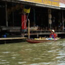 Damnoen Saduak floating market